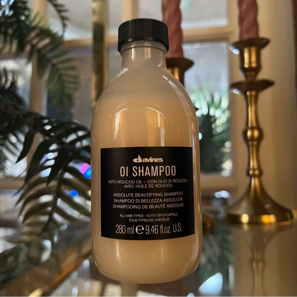 NWT Davines Oi Shampoo